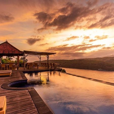 Ceningan Cliff Cottages Lembongan Esterno foto